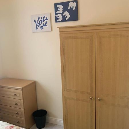 One Bedroom Apartment Dublin Exterior foto